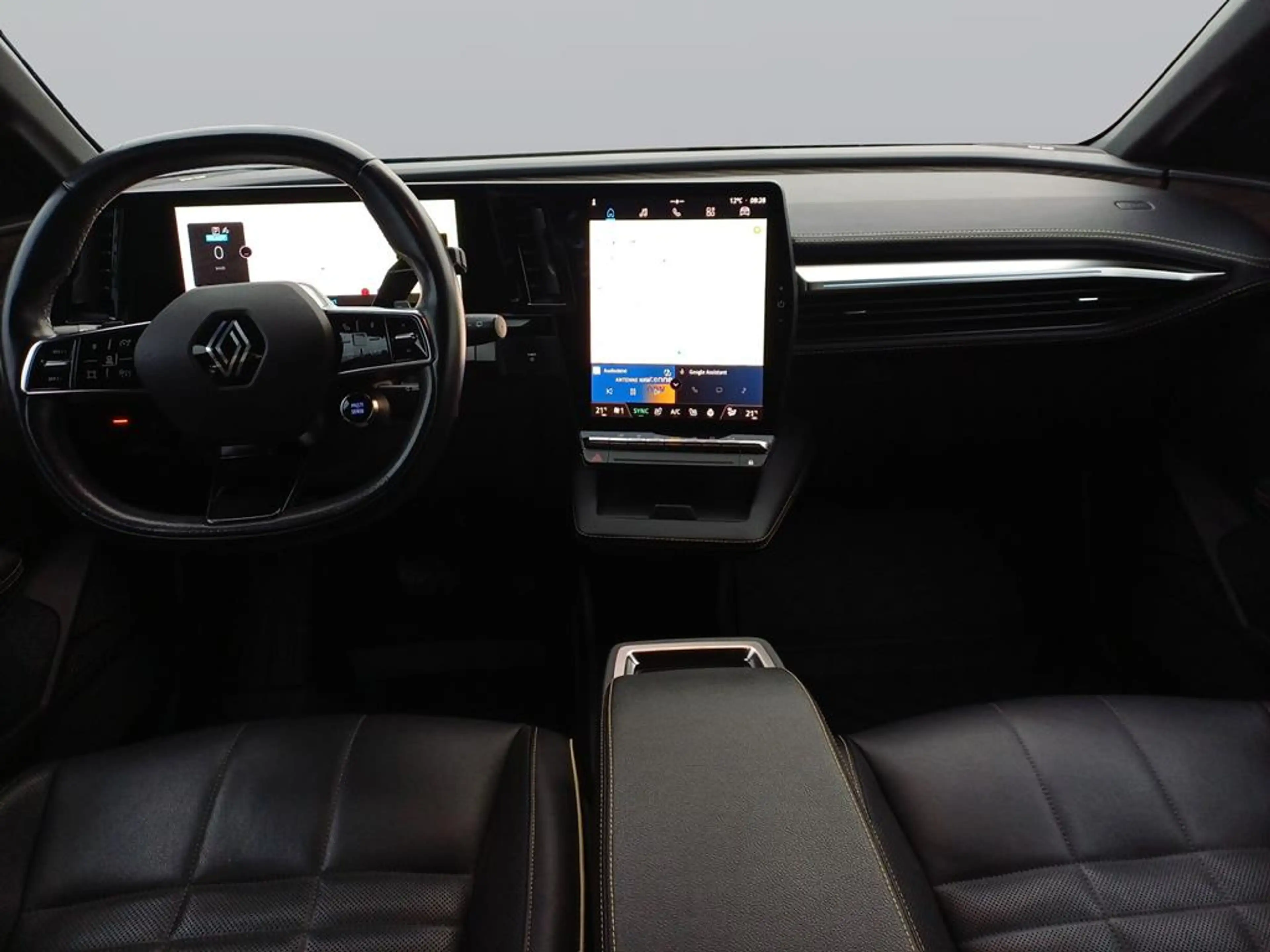 Renault Megane Iconic — photo 10
