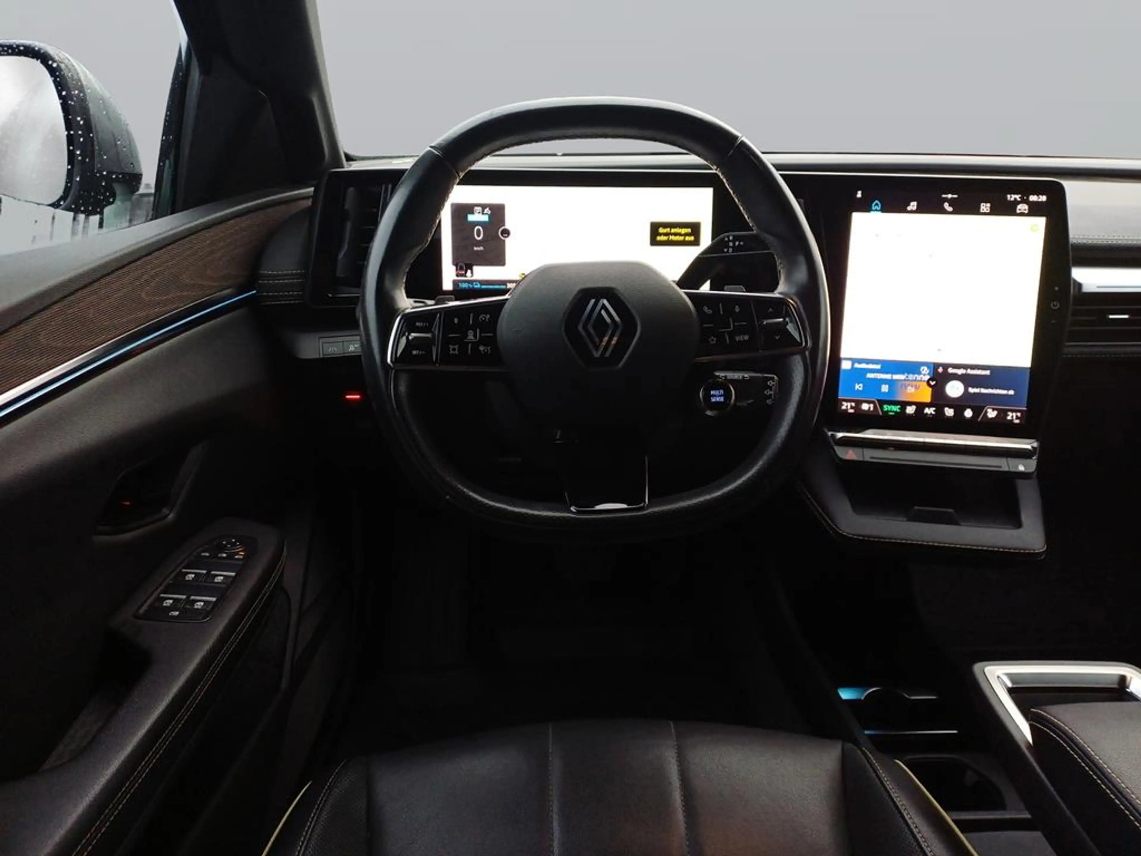 Renault Megane Iconic — photo 13