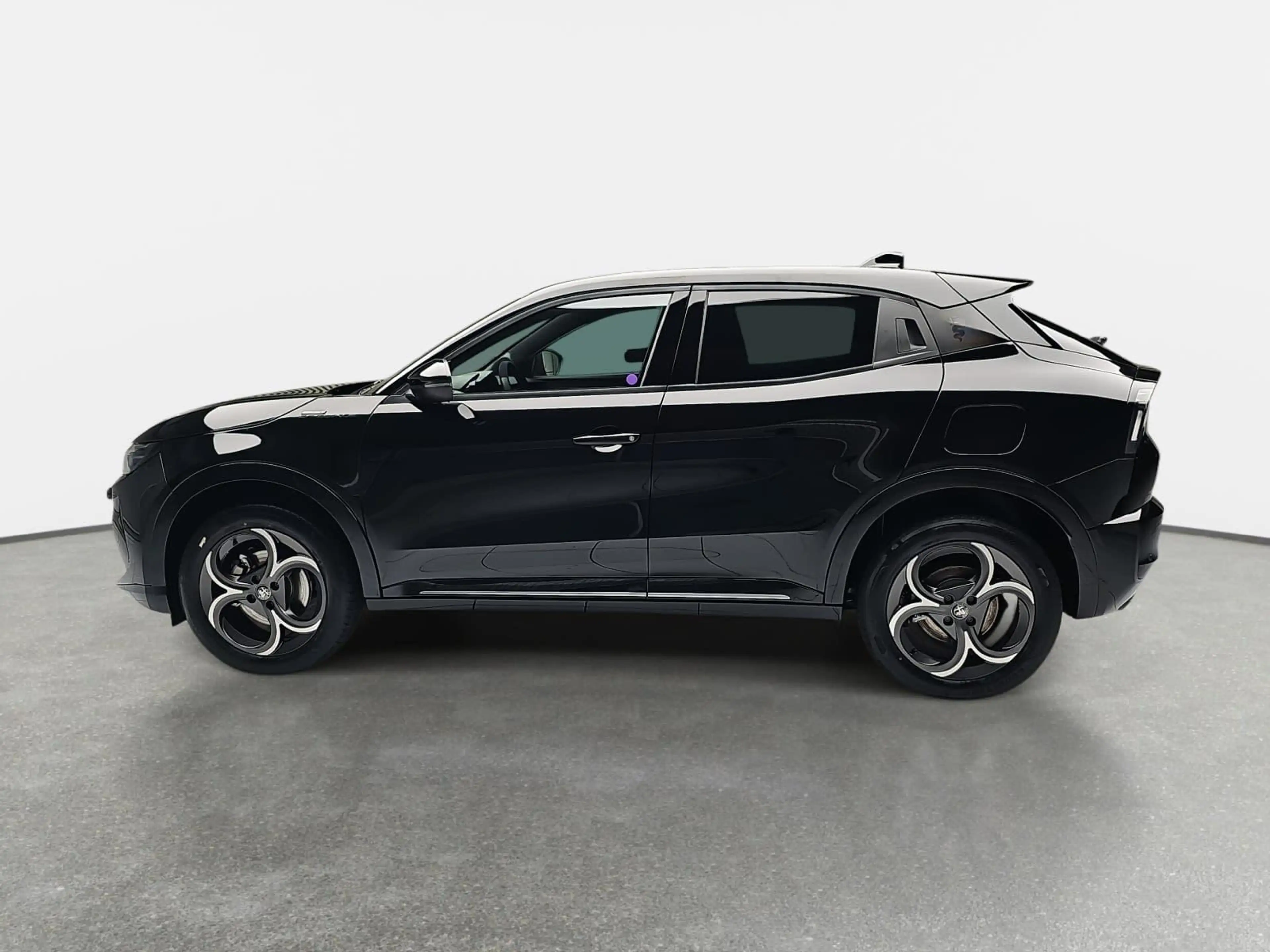 Alfa Romeo Junior JUNIOR IBRIDA Q4 1.2 VGT 48V-HYBRID 21KW SPORT SPE — photo 6
