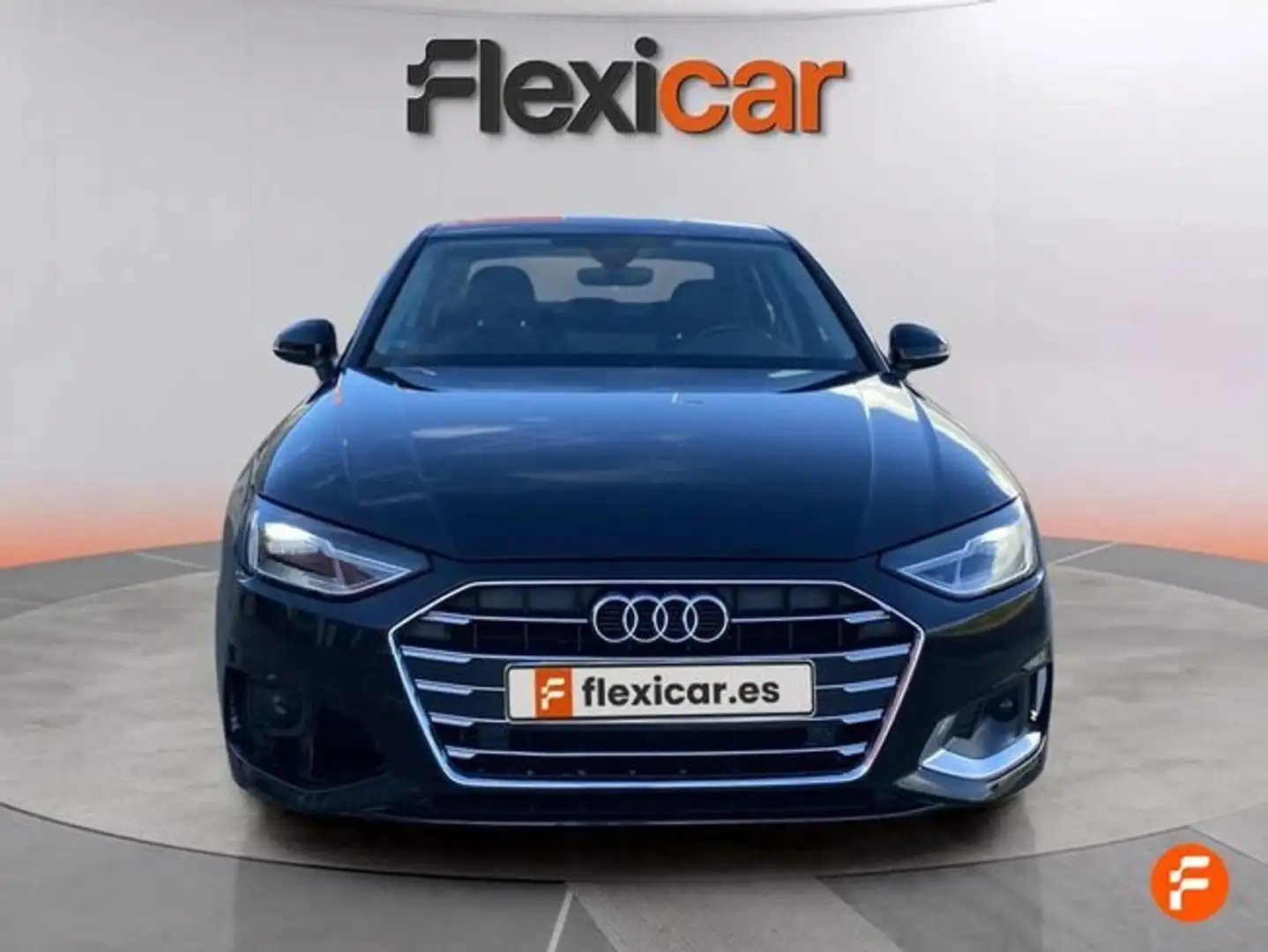Audi A4 Advanced 30 TDI 100kW (136CV) S tronic Negro - 2
