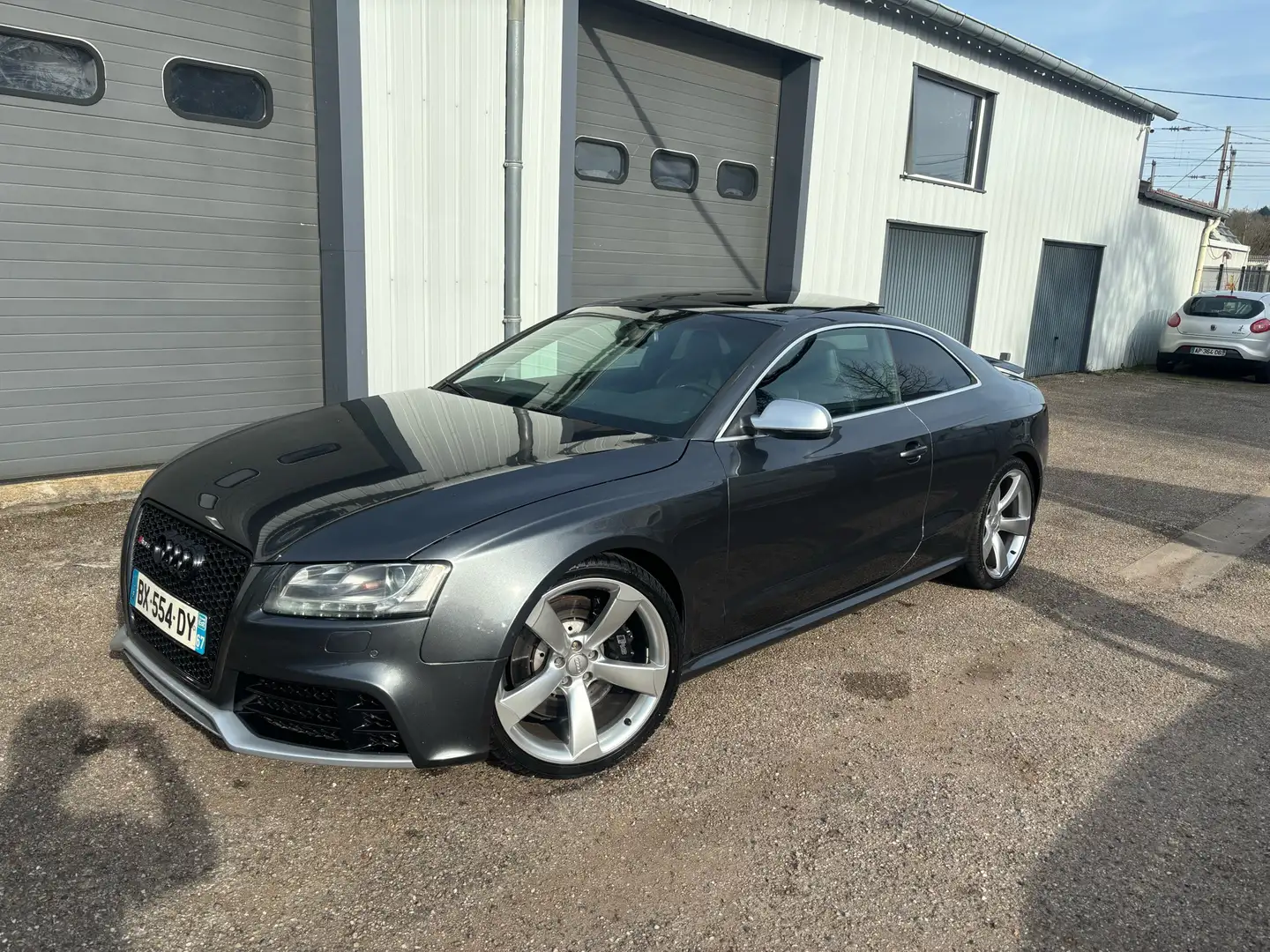 Audi RS5 V8 4.2 FSi 450 Quattro S Tronic 7 Grey - 2