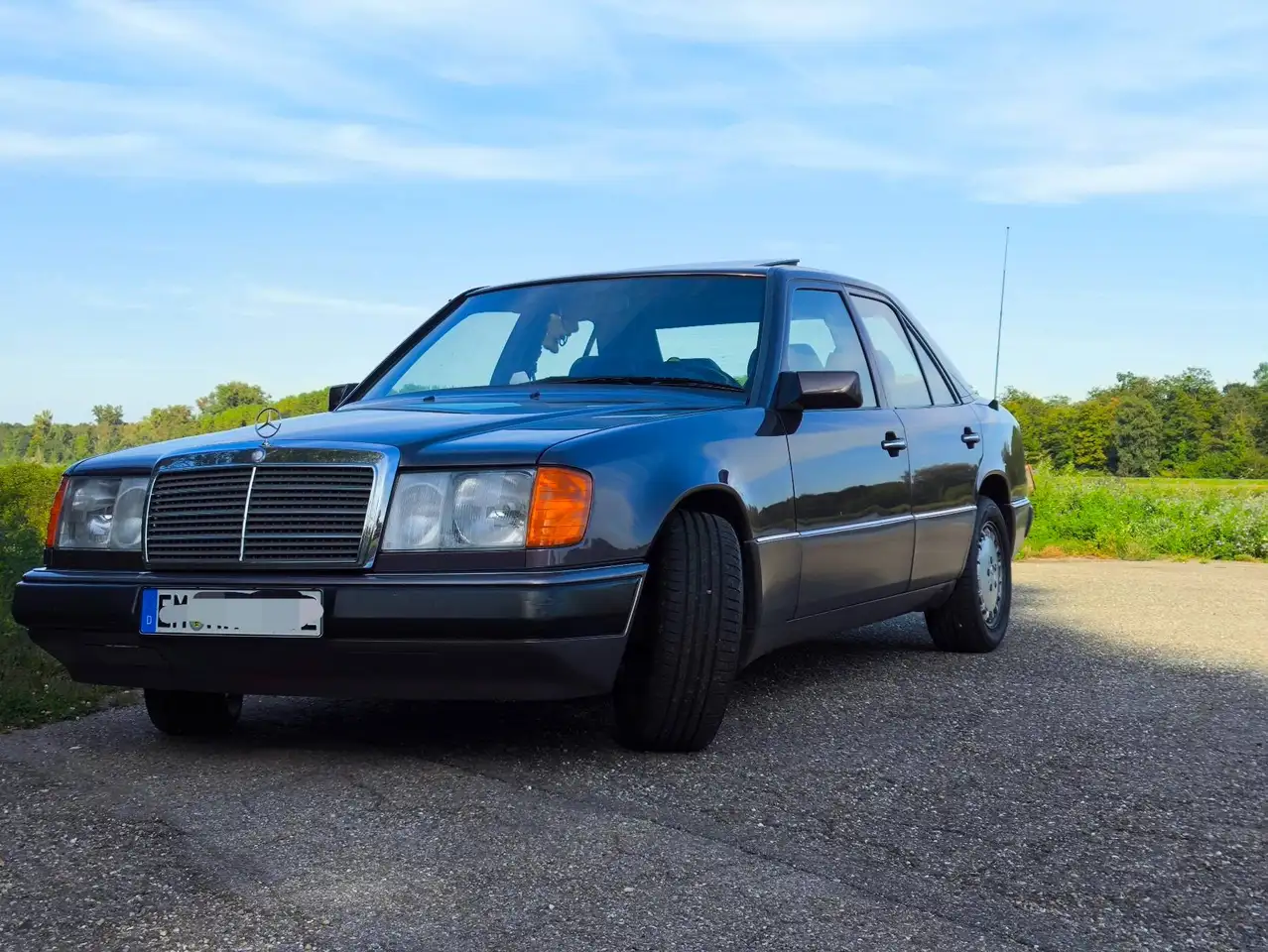 Mercedes-Benz 260 W124 260E, foto 2