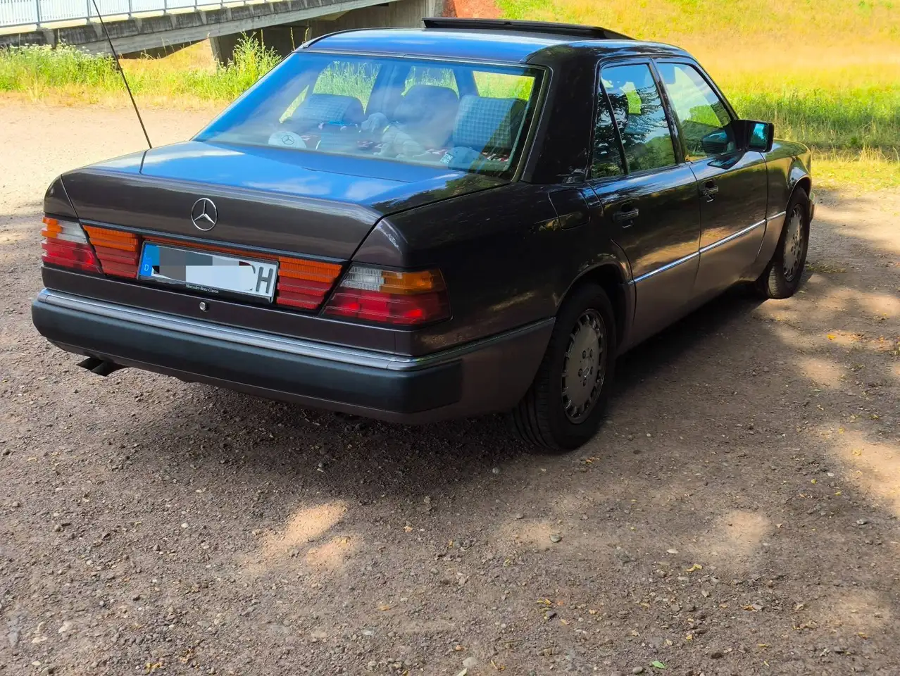 Mercedes-Benz 260 W124 260E, foto 4