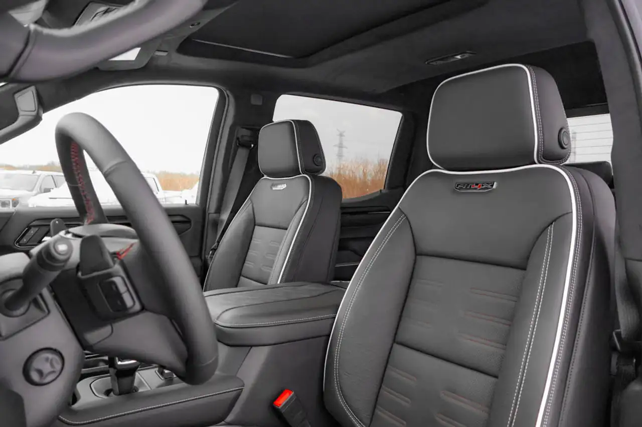 GMC Sierra 1500 снимка GMC Sierra 1500