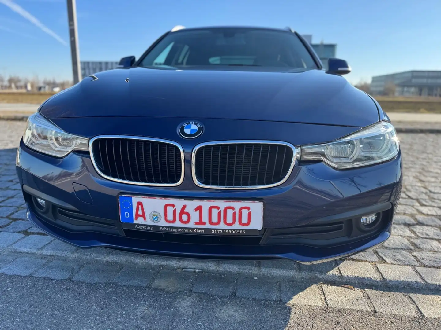 BMW 320 Baureihe 3 Touring 320 d xDrive Advantage Azul - 2