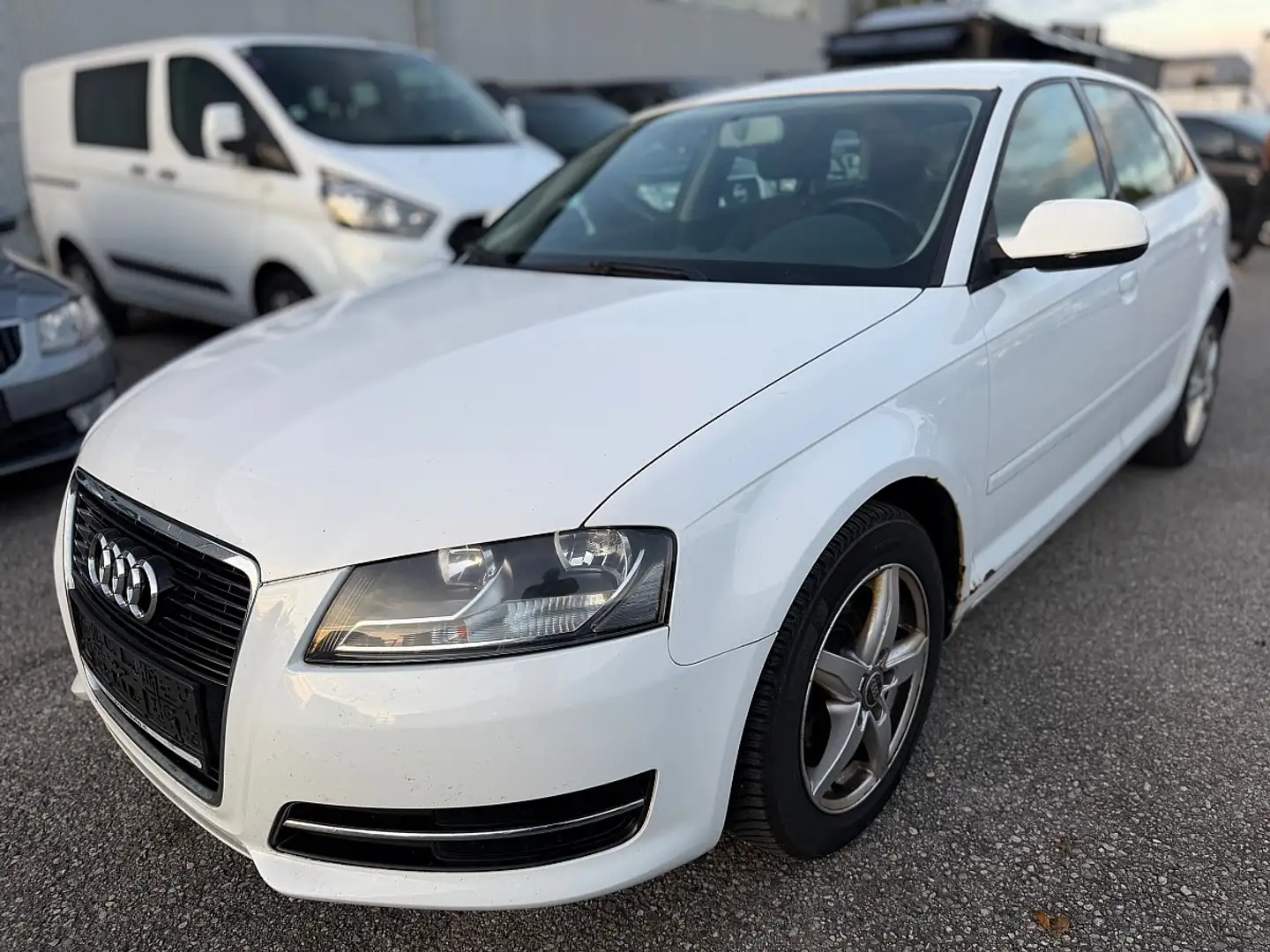 Audi A3 1.2 Blanc - 1