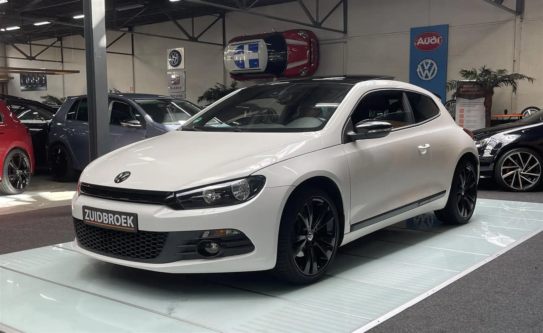 Volkswagen Scirocco 1.4 TSI 122pk BlueMotion DAK! Biały - 1