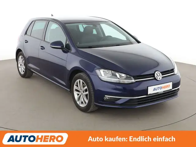 Volkswagen Golf view 8