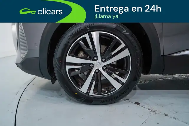Peugeot 5008 view 11