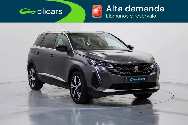 Peugeot 5008 view 3