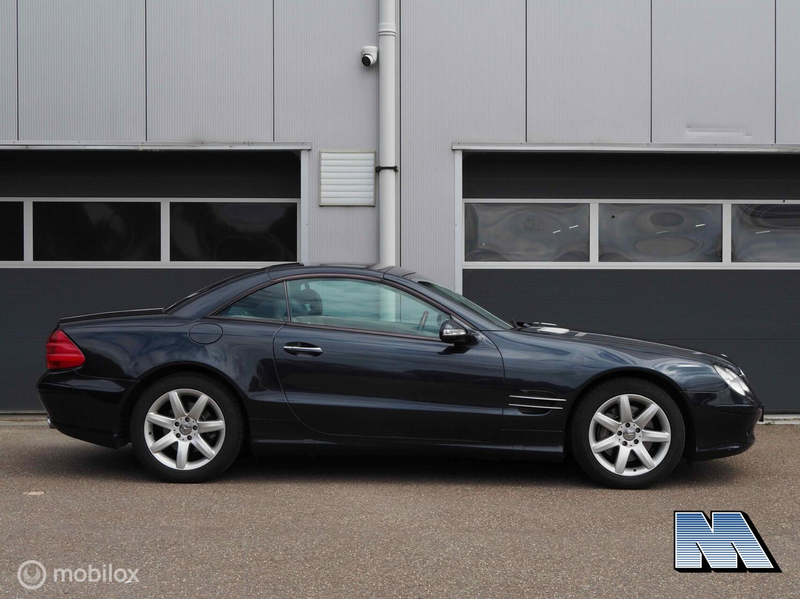 Mercedes-Benz SL 500 — photo 6