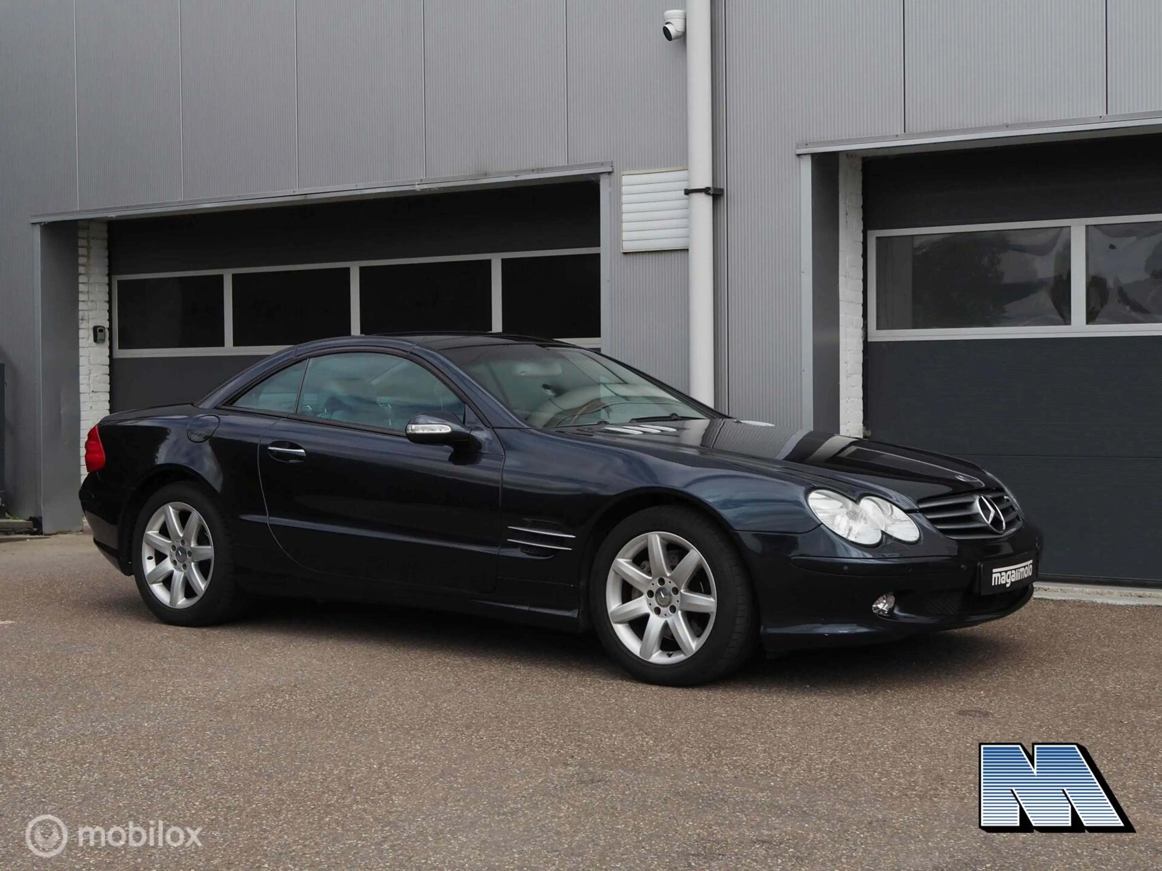 Mercedes-Benz SL 500 — photo 10