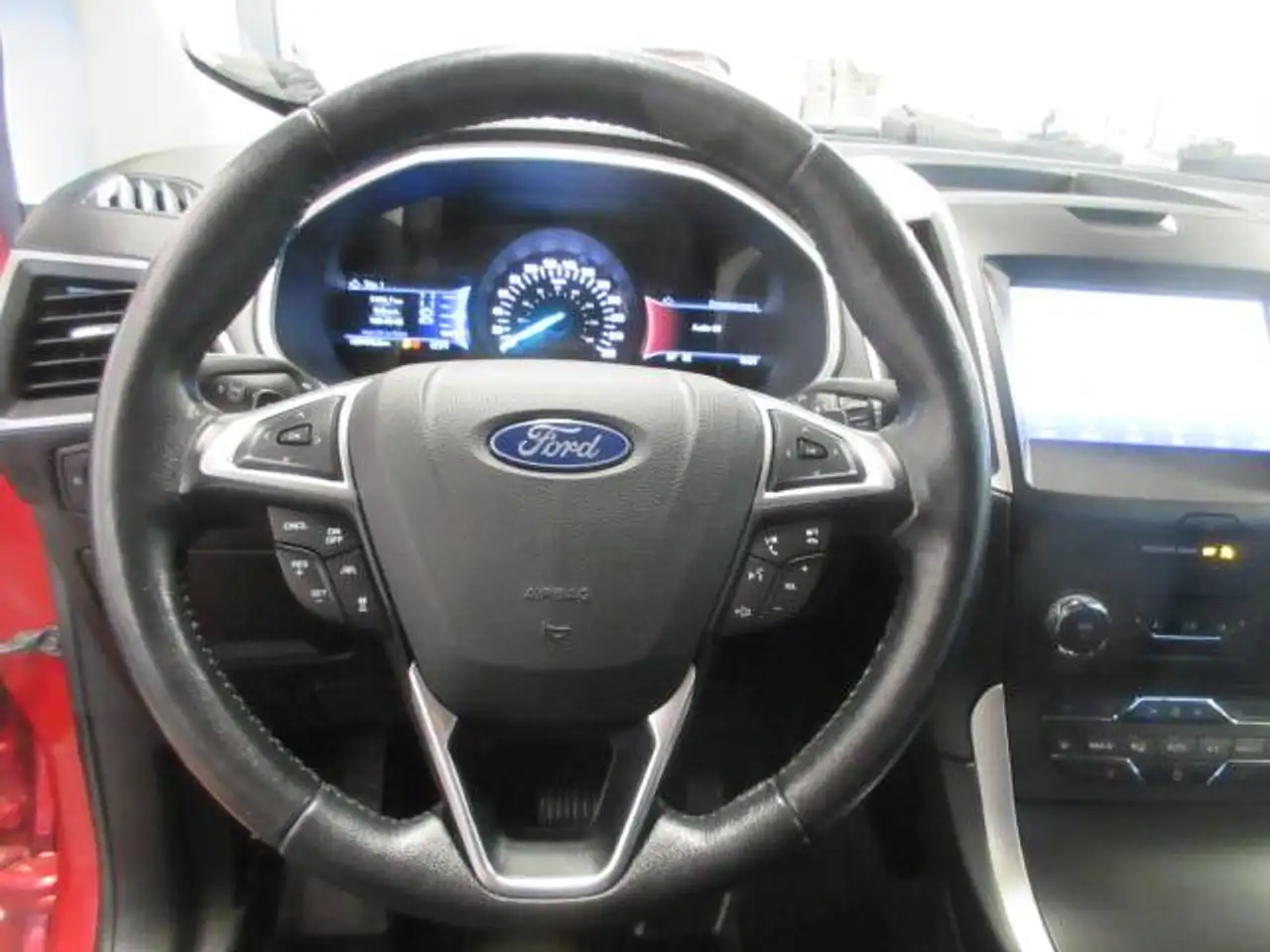 Ford Edge photo Ford Edge