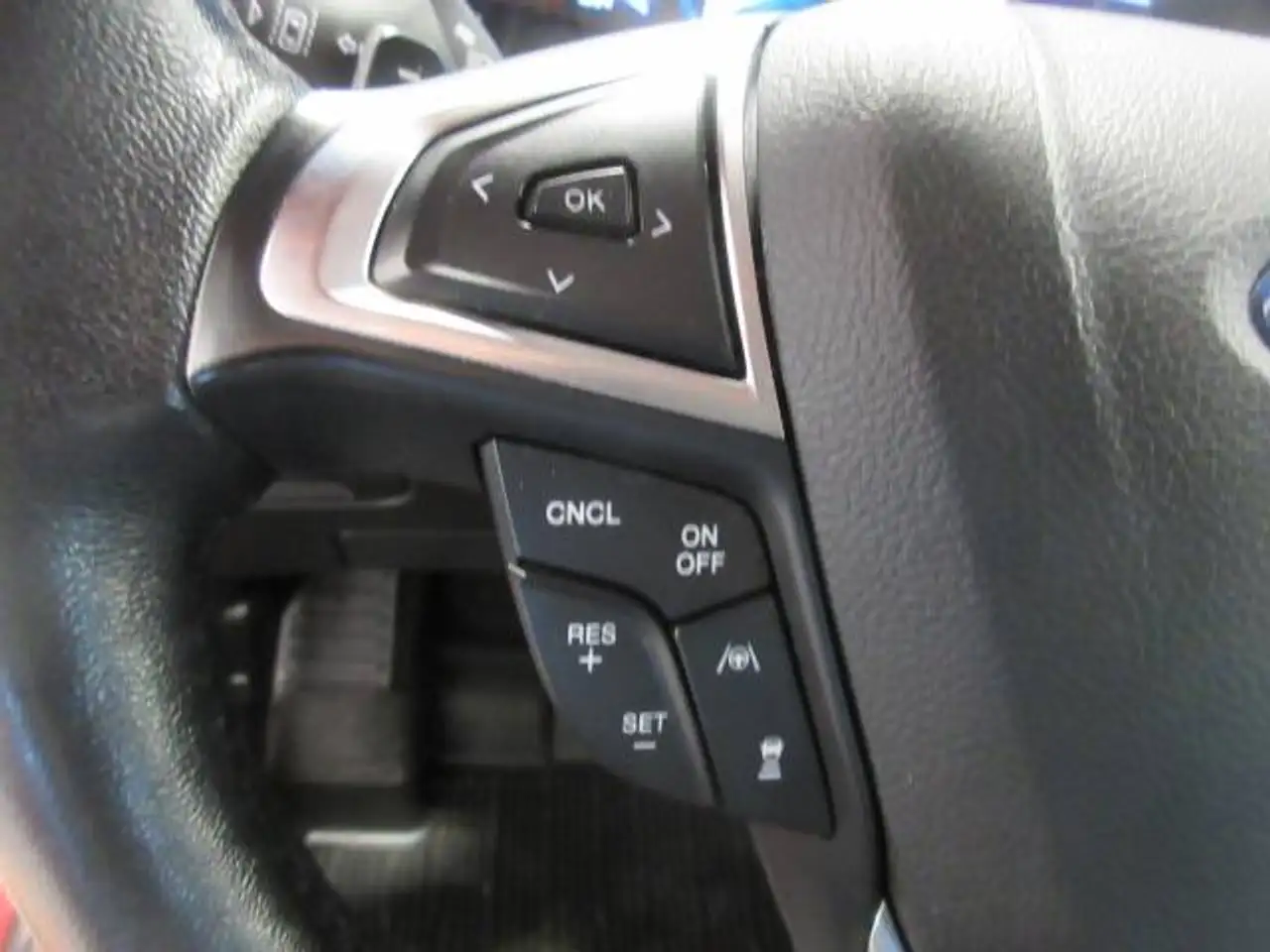 Ford Edge photo Ford Edge