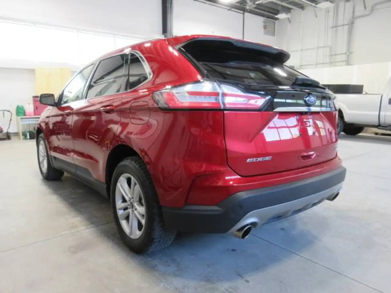 Ford Edge photo Ford Edge