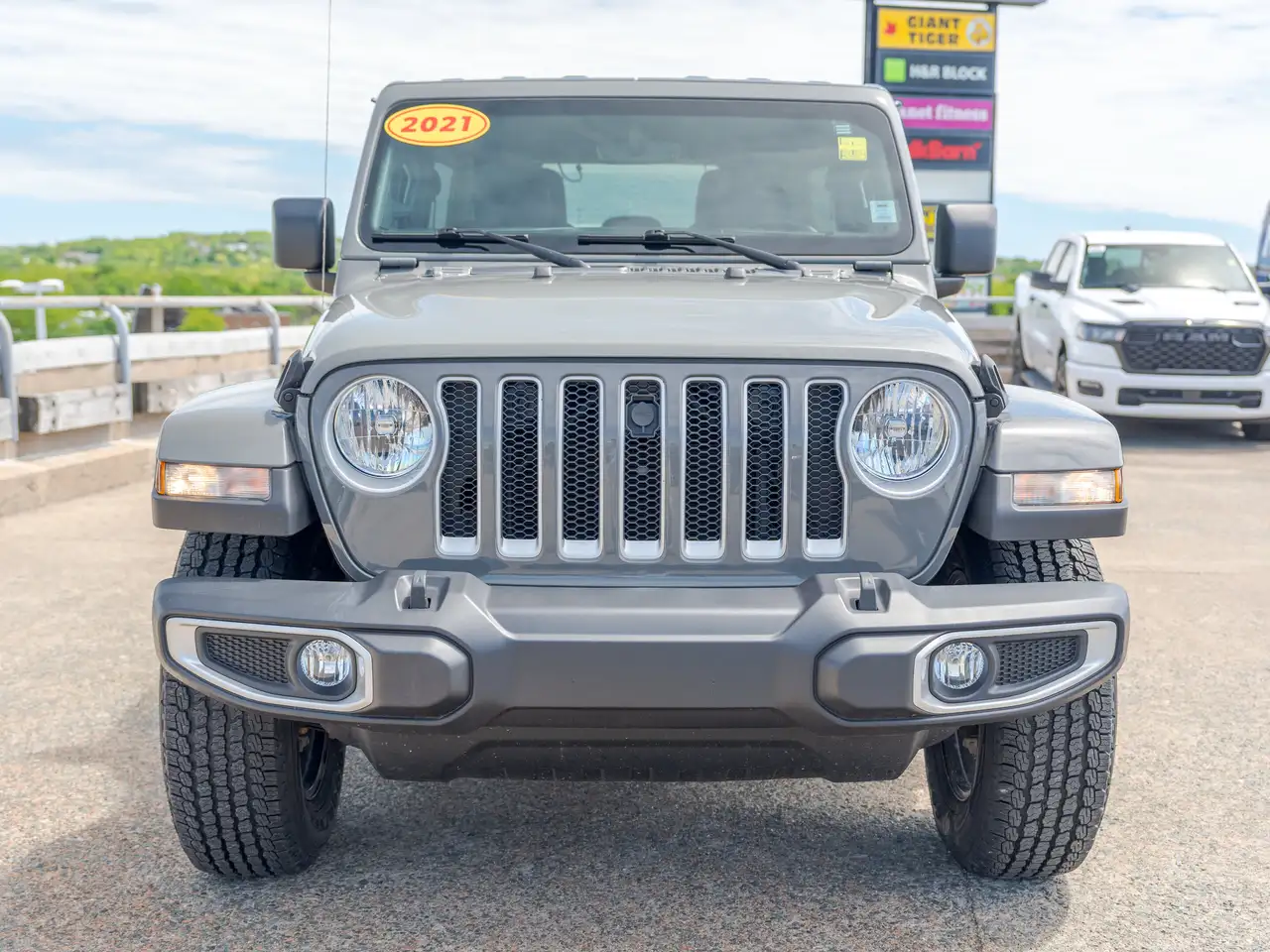 Jeep Wrangler photo Jeep Wrangler