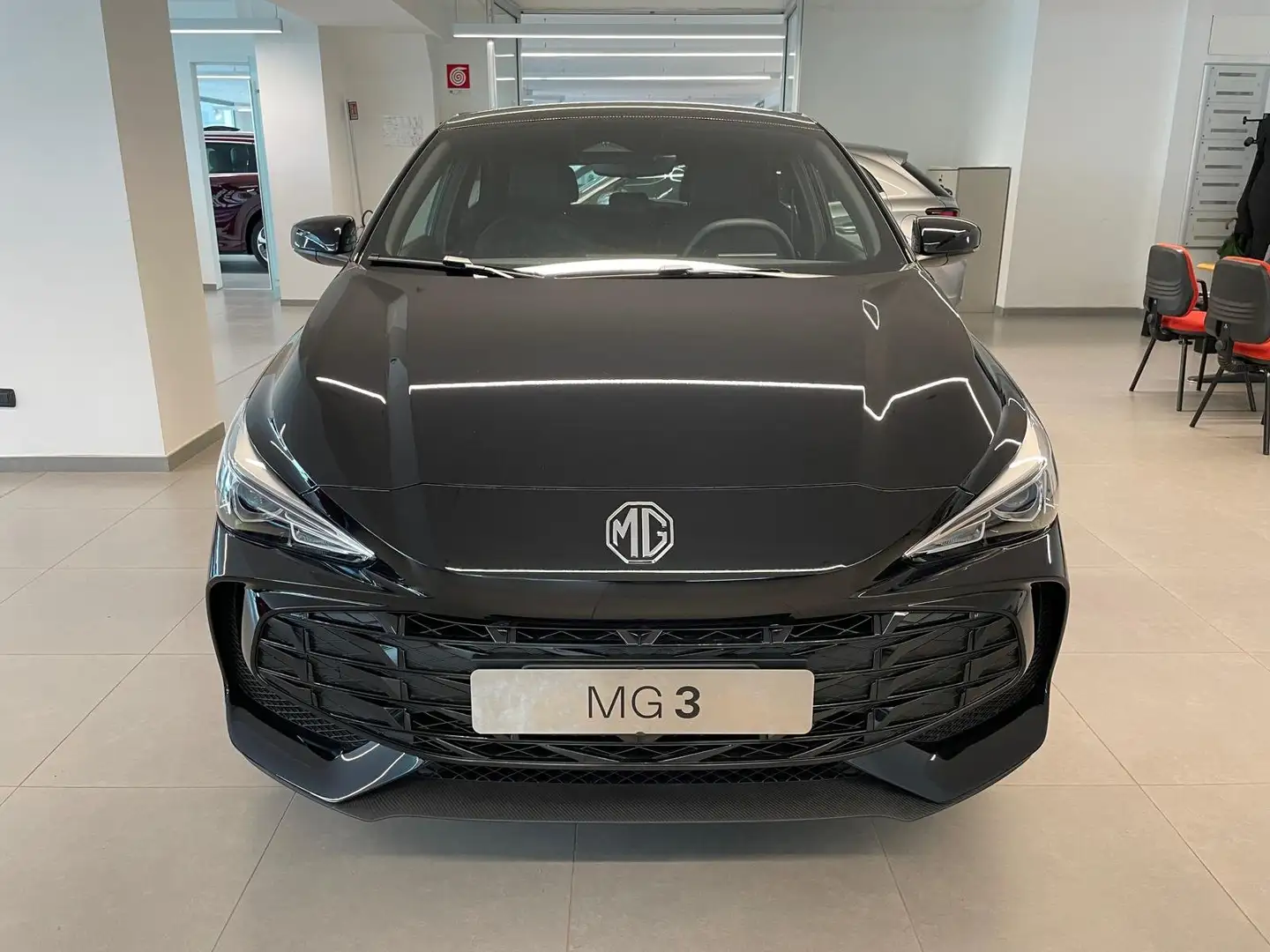 MG MG3 1.5 benzina 115cv STANDARD NUOVA DA IMMATRICOLARE Nero - 2