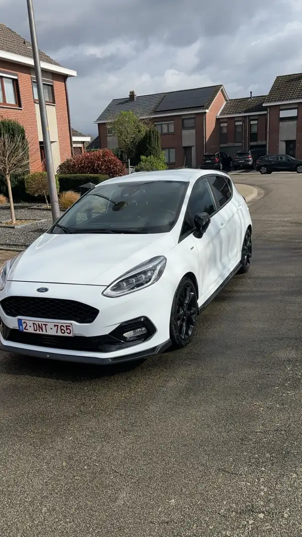 Ford Fiesta 1.0 EcoBoost S&S ST-LINE Wit - 1