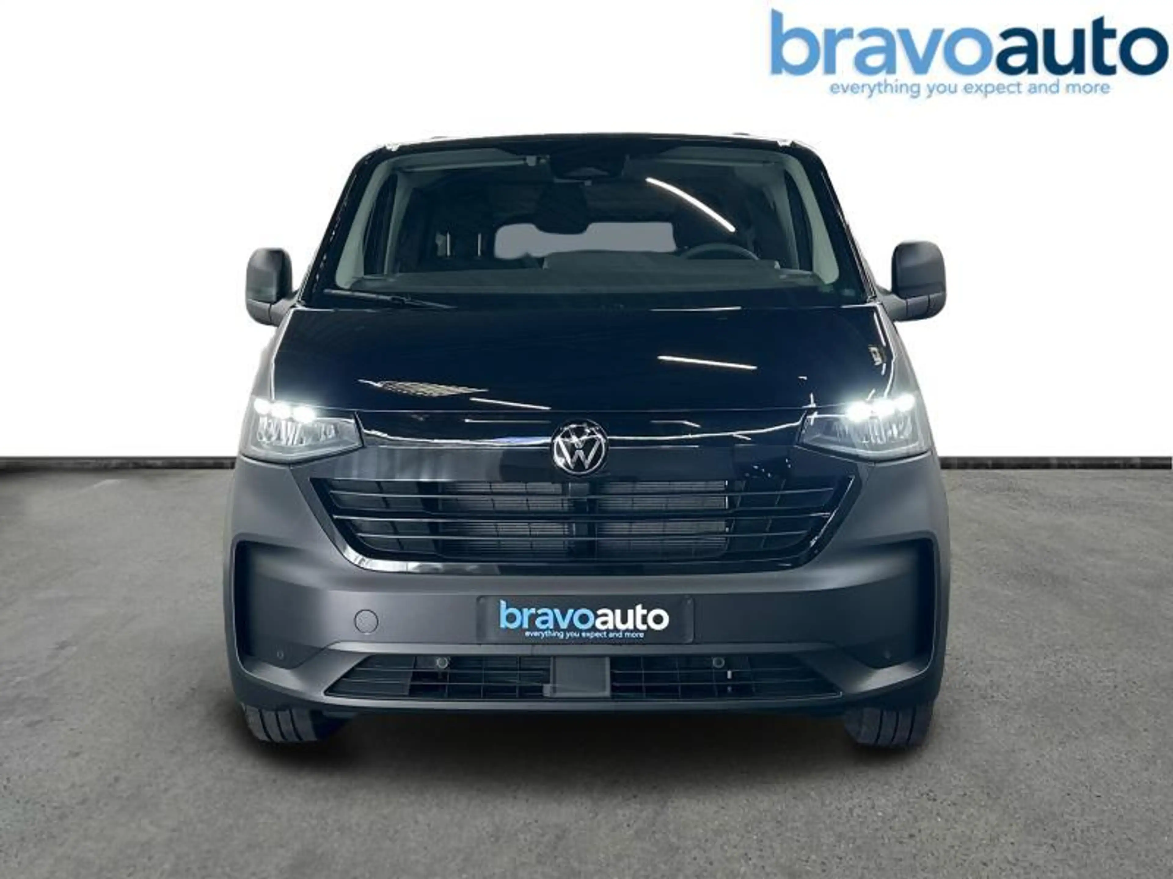 Volkswagen Transporter T7 Kombi 4Motion DSG | Double Cabine | tow bar — photo 5