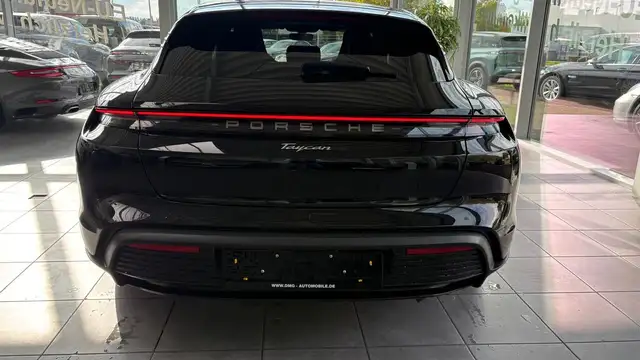 Porsche Taycan view 7
