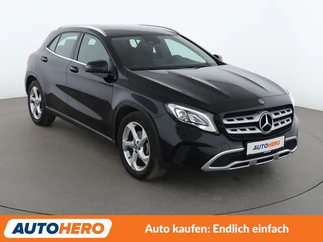 Mercedes-Benz Gla view 8