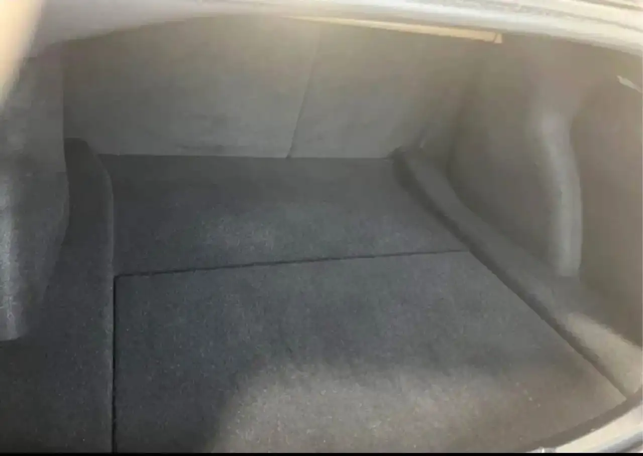 Tesla Model 3 photo Tesla Model 3