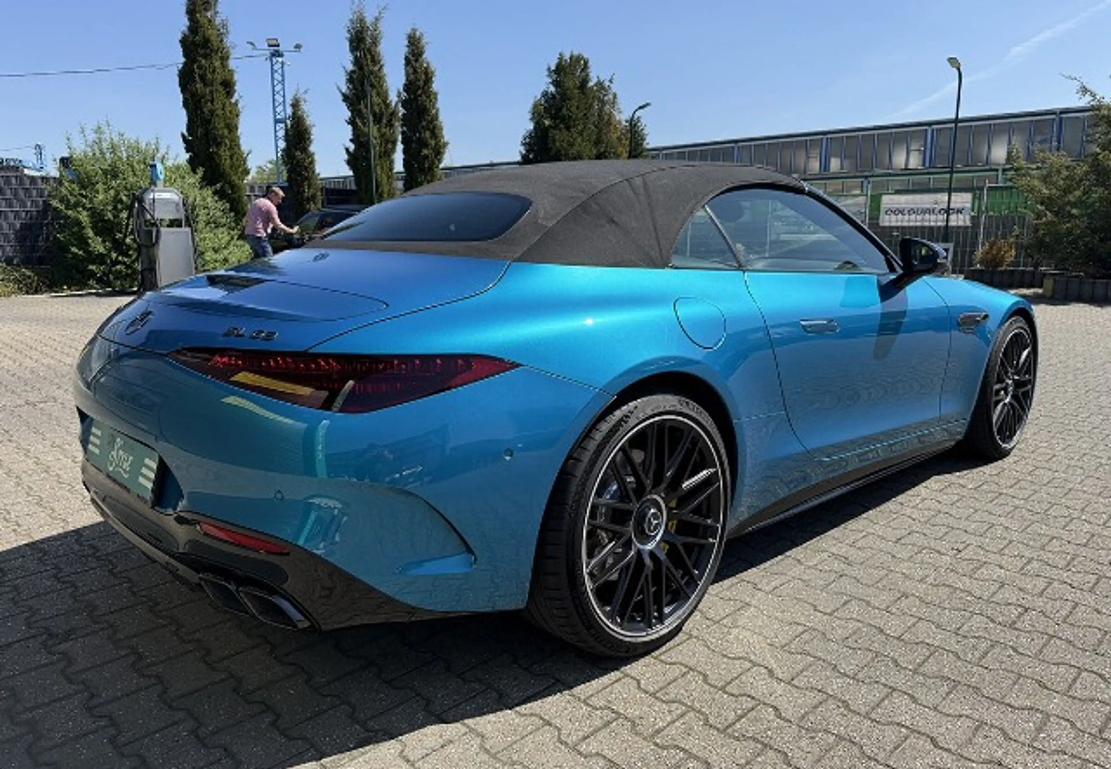 Mercedes-Benz SL 63 AMG 4Matic+ Schalensitze Carbon Lift Burmester — photo 12
