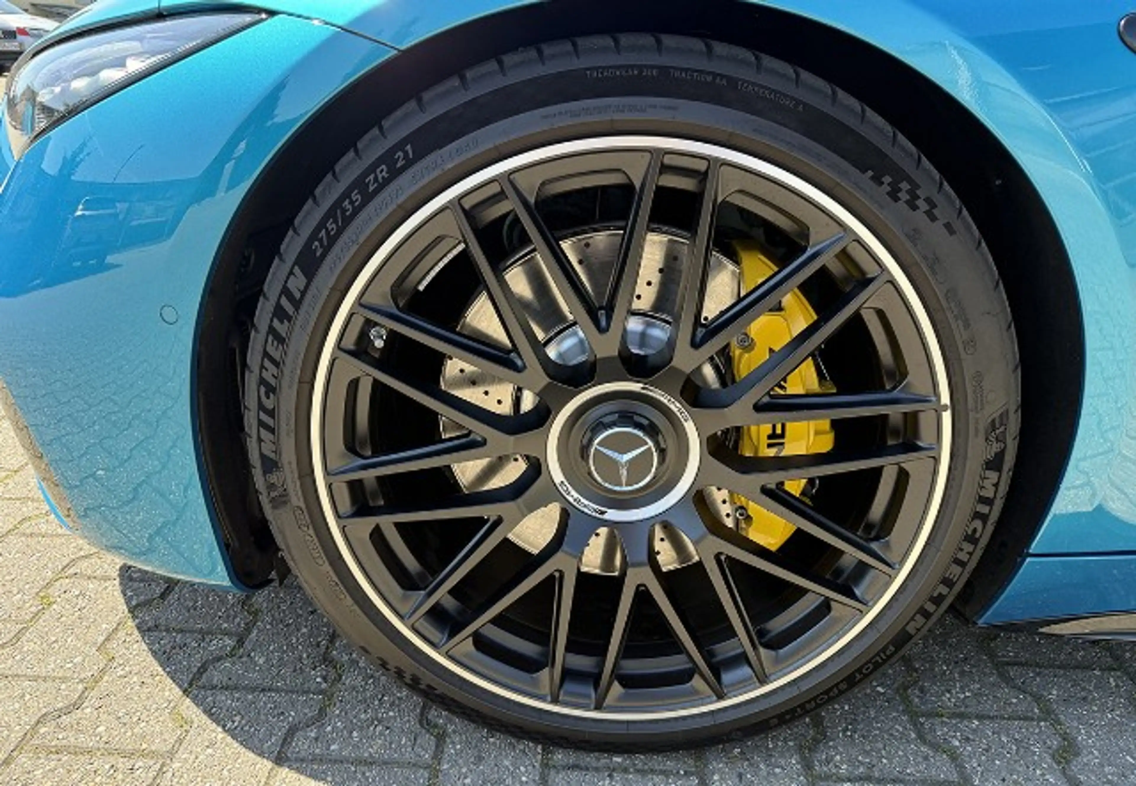 Mercedes-Benz SL 63 AMG 4Matic+ Schalensitze Carbon Lift Burmester — photo 7