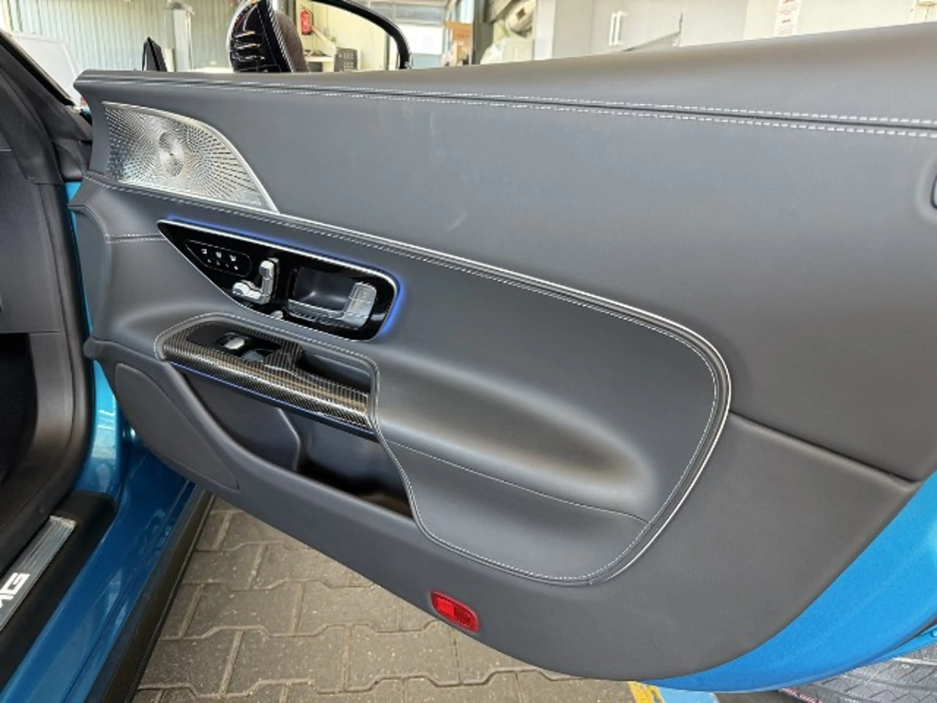Mercedes-Benz SL 63 AMG 4Matic+ Schalensitze Carbon Lift Burmester — photo 14