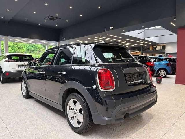 MINI One — photo 7
