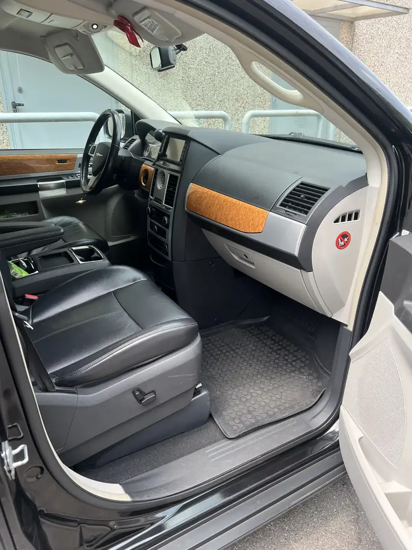 Chrysler Grand Voyager 2.8 crd Limited auto dpf - 1