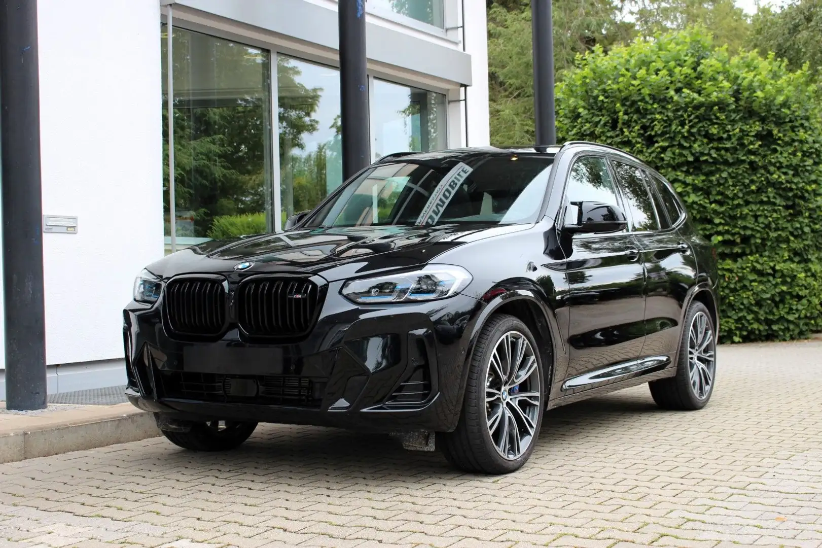 BMW X3 M i / LASER /PANORAMA /AHK /H&K /M FAHRWERK Schwarz - 1