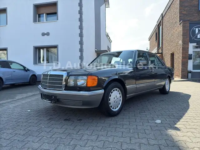 Mercedes-Benz 560 SEL/ 1.HAND / Motor Neu / H Kennzeichen