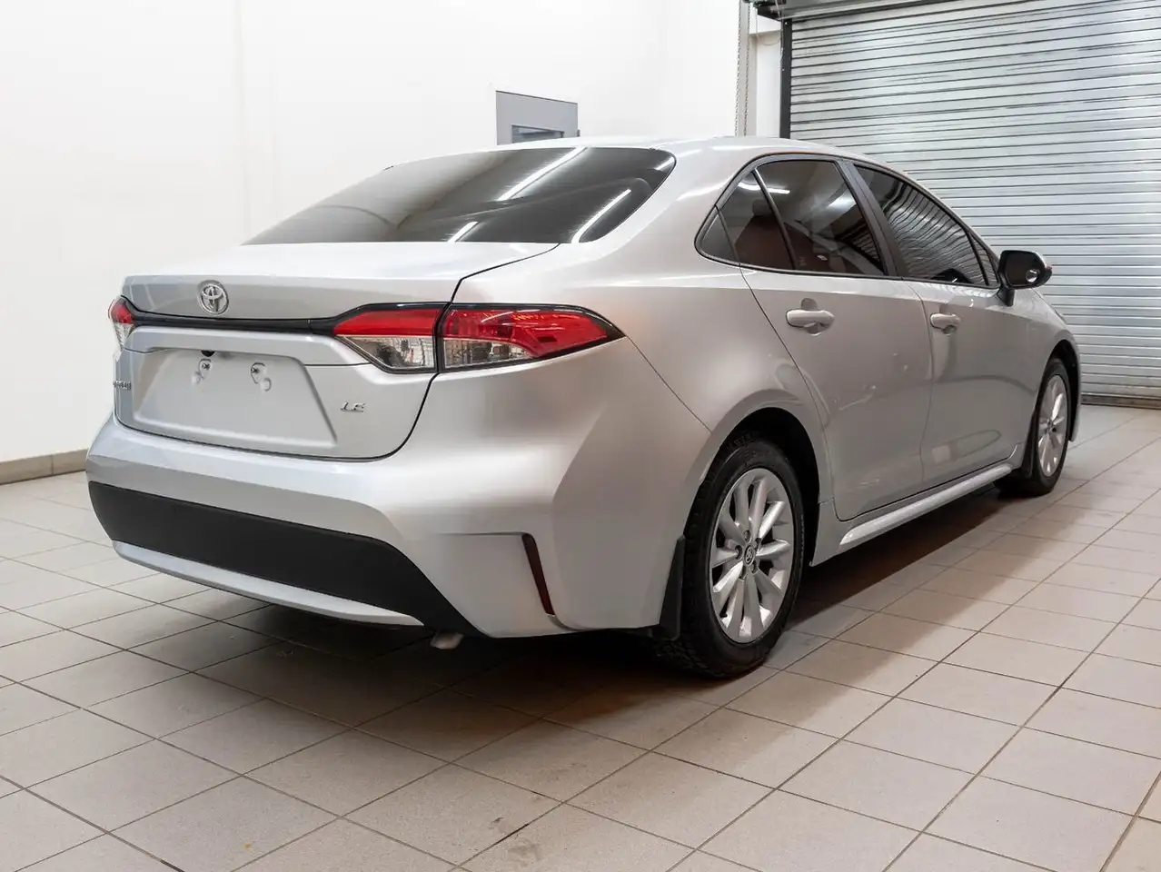 Toyota Corolla снимка Toyota Corolla