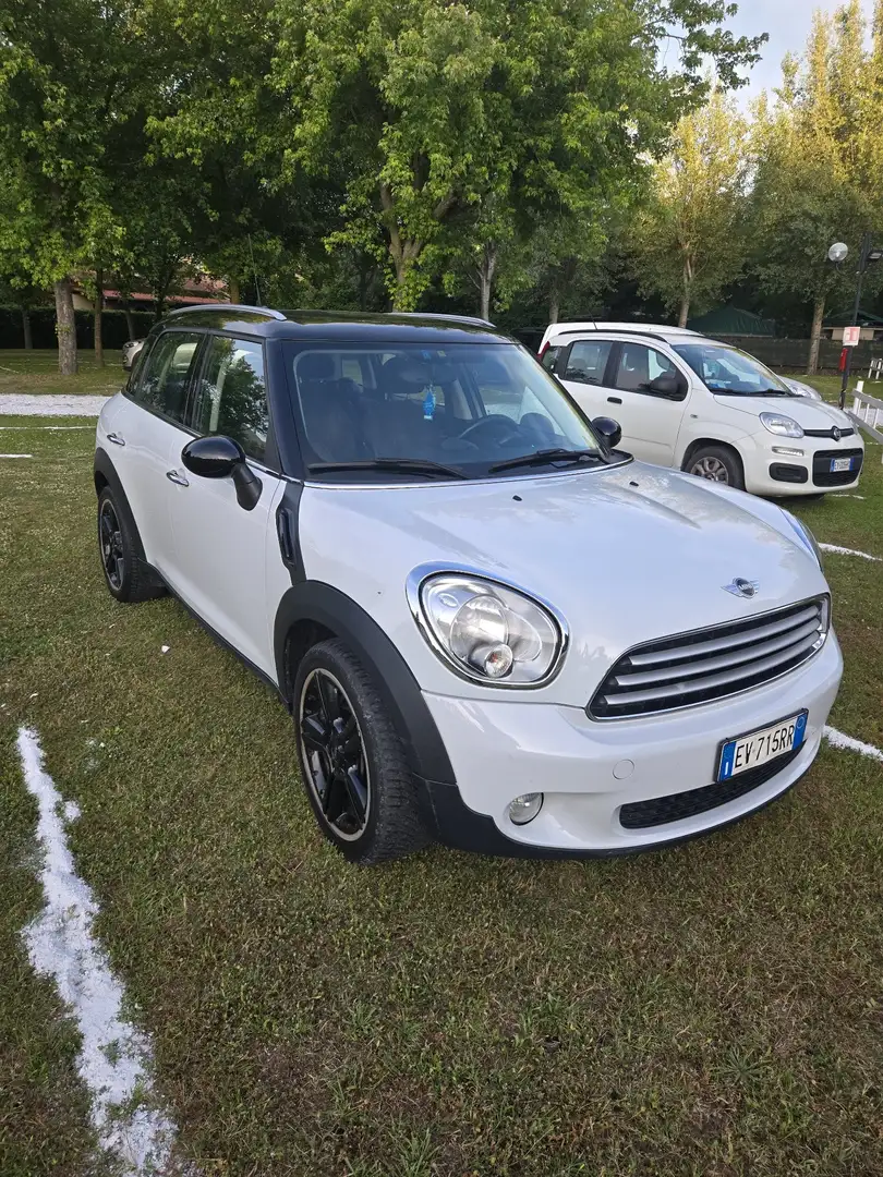 MINI Cooper D Countryman 2.0 auto - 1