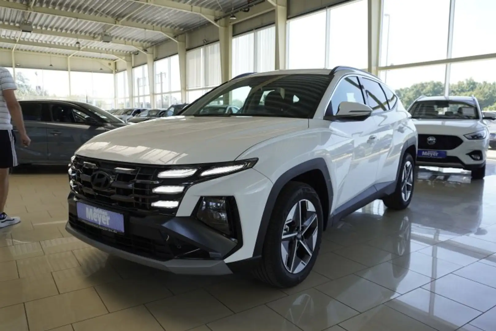 Hyundai TUCSON 1.6 T-GDI 18*Alu/LED/Navi/Keyless/Kamera ** Weiß - 1