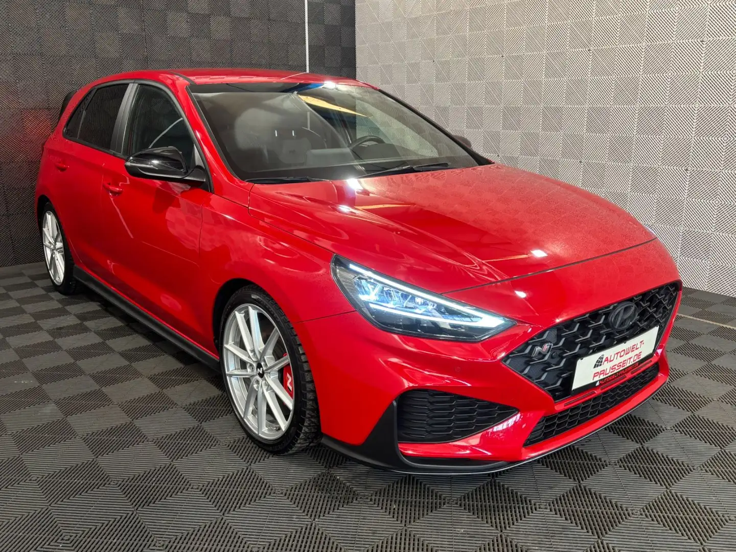 Hyundai i30 2.0 T-GDI*N PERFORMANCE*LED-TEMPO-R.KAM-PDC Rot - 1