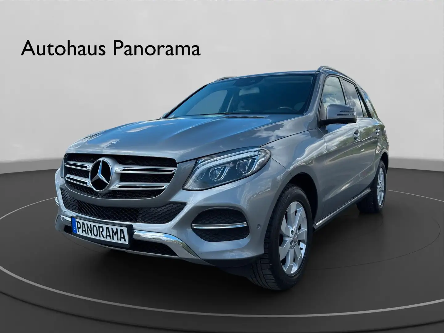 Mercedes-Benz GLE 350 d 4Matic AMG Line  LED/Navi/Leder/AHK Zilver - 1