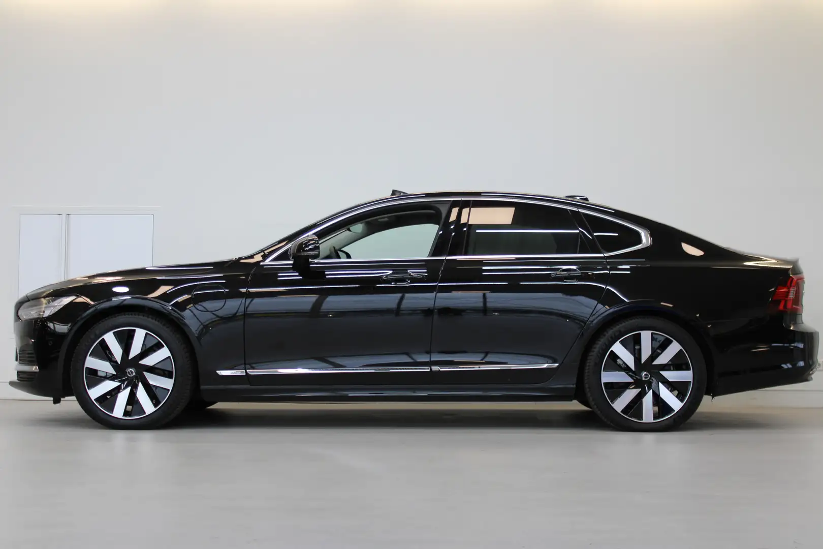 Volvo S90 T8 455PK Plus Bright | Schuifdak | Trekhaak | 360º Schwarz - 2