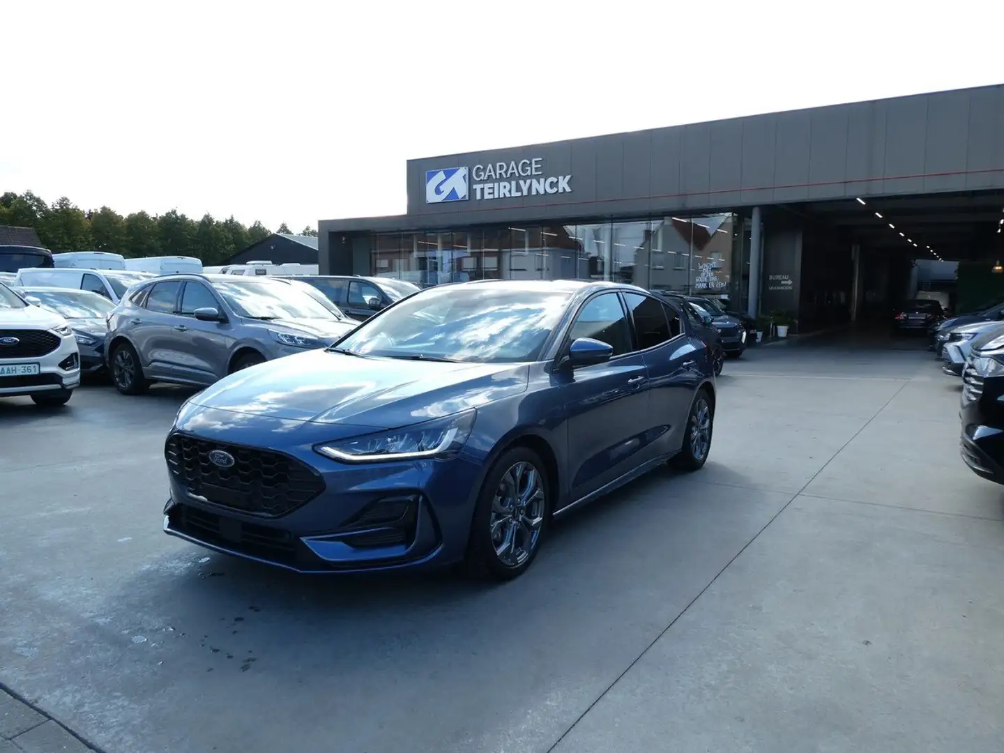 Ford Focus 5d 1.0 i MHEV 125pk ST-Line Luxe SYNC4 '23 (84113) Bleu - 2