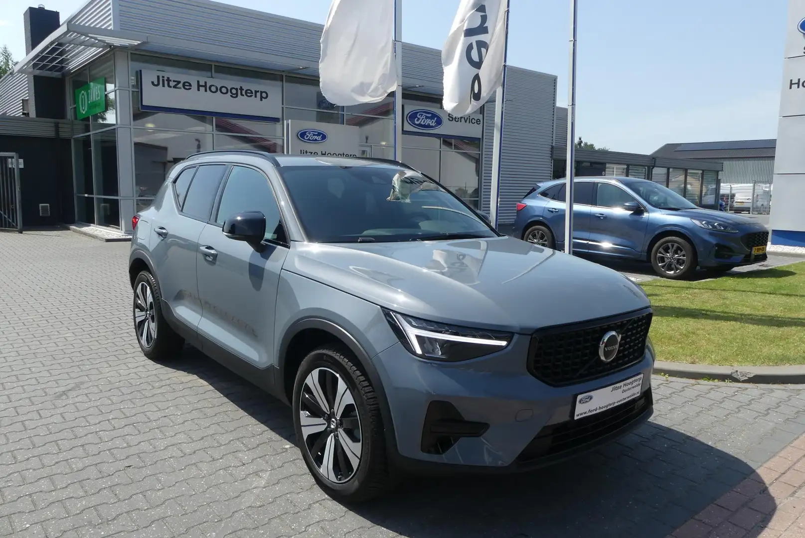Volvo XC40 1.5 T4 Recharge R-Design FACELIFT! ADAPTIEVE CRUIS - 1