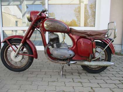 Jawa 250 Rot