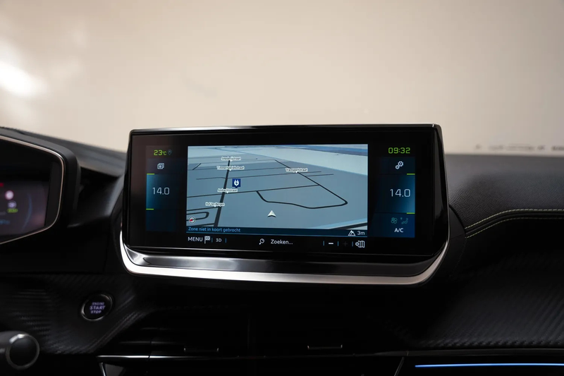 Peugeot e-2008 EV GT Pack 50 kWh 3-Fase [ Navi Camera Apple Carpl — photo 7