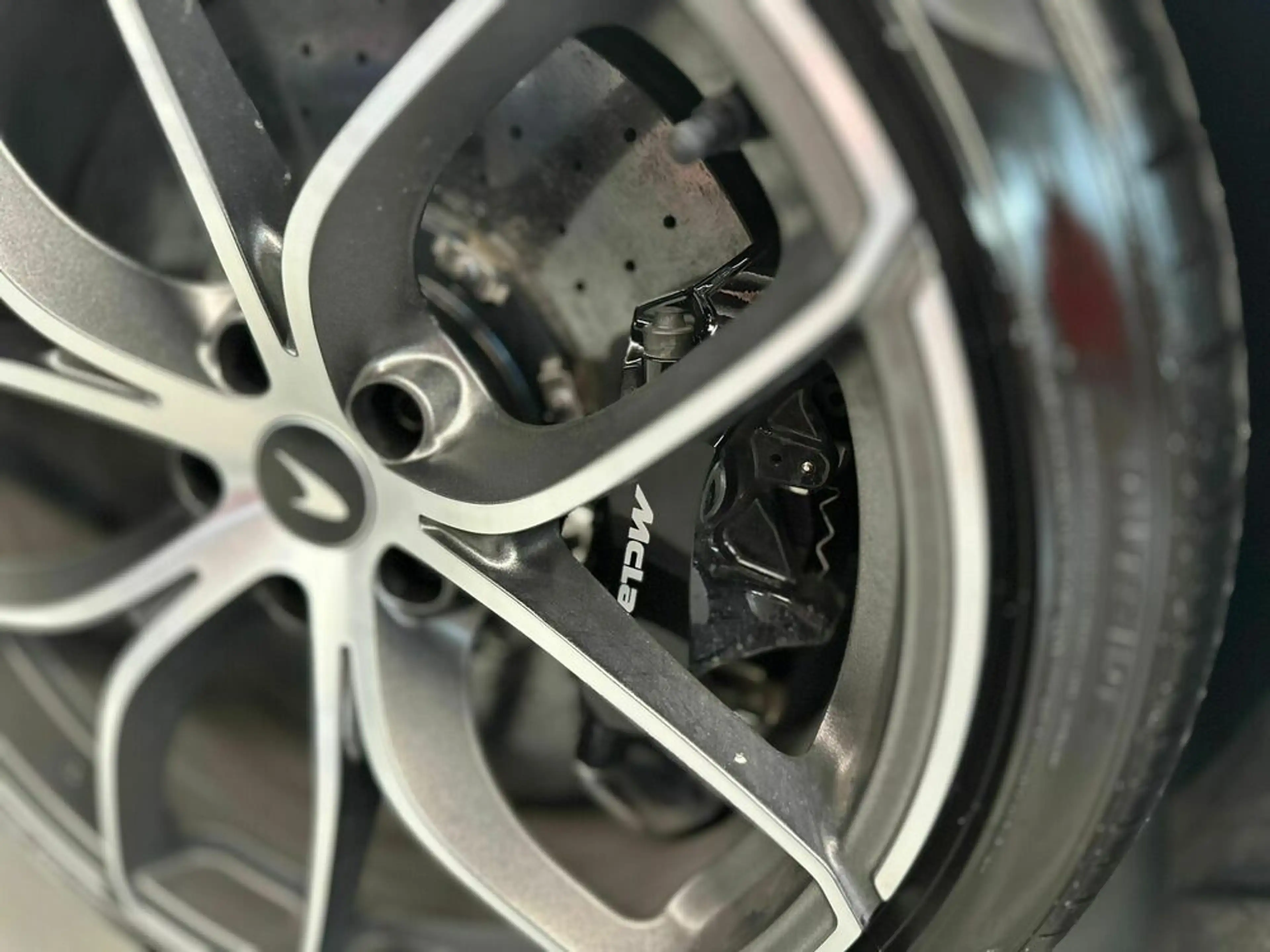 McLaren 720S 720S Spider / Electrochromic Roof / Carbon Fibre — photo 7
