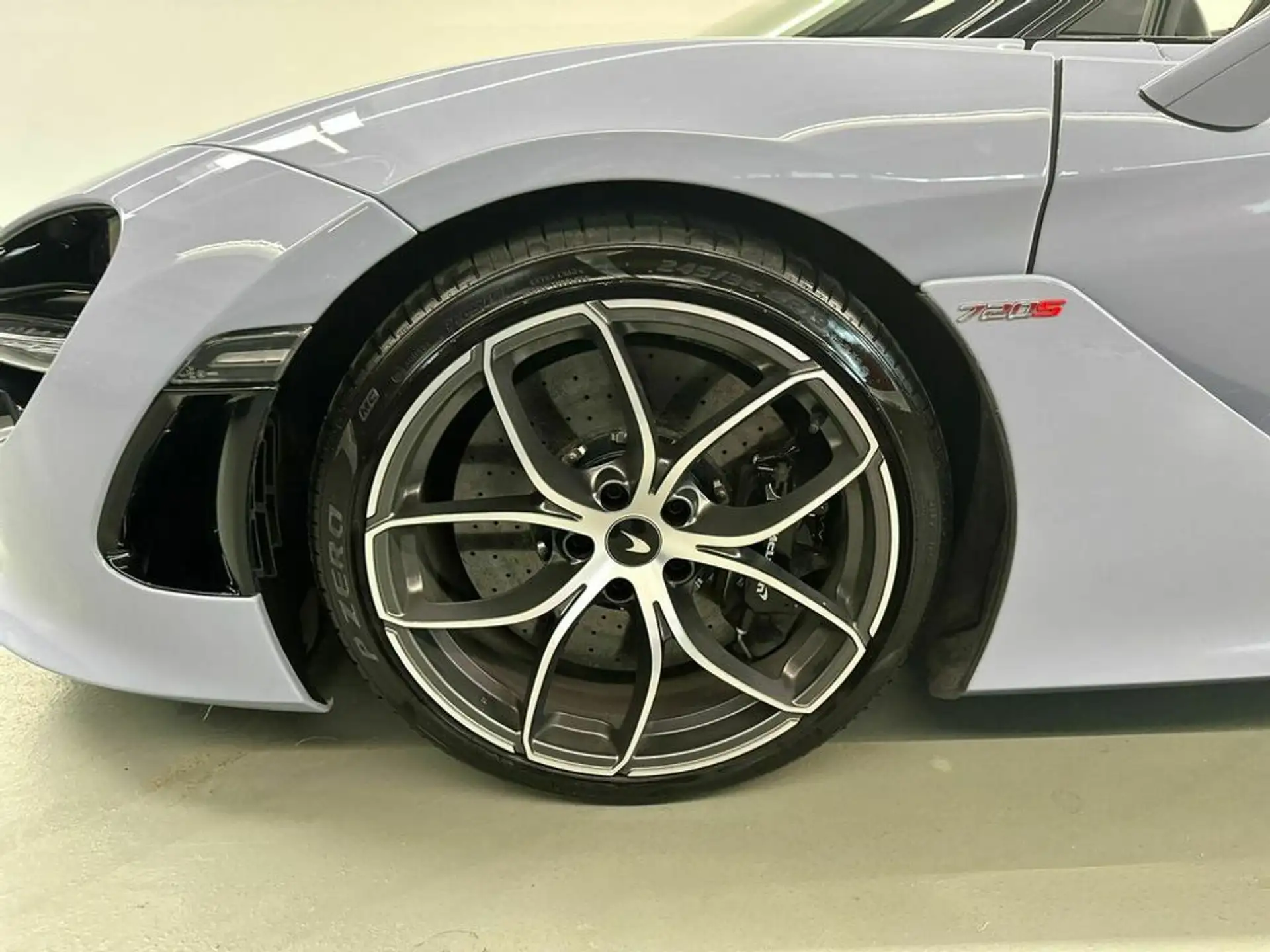 맥라렌 720S 720 Sport Spider 2023 회색 사진 6