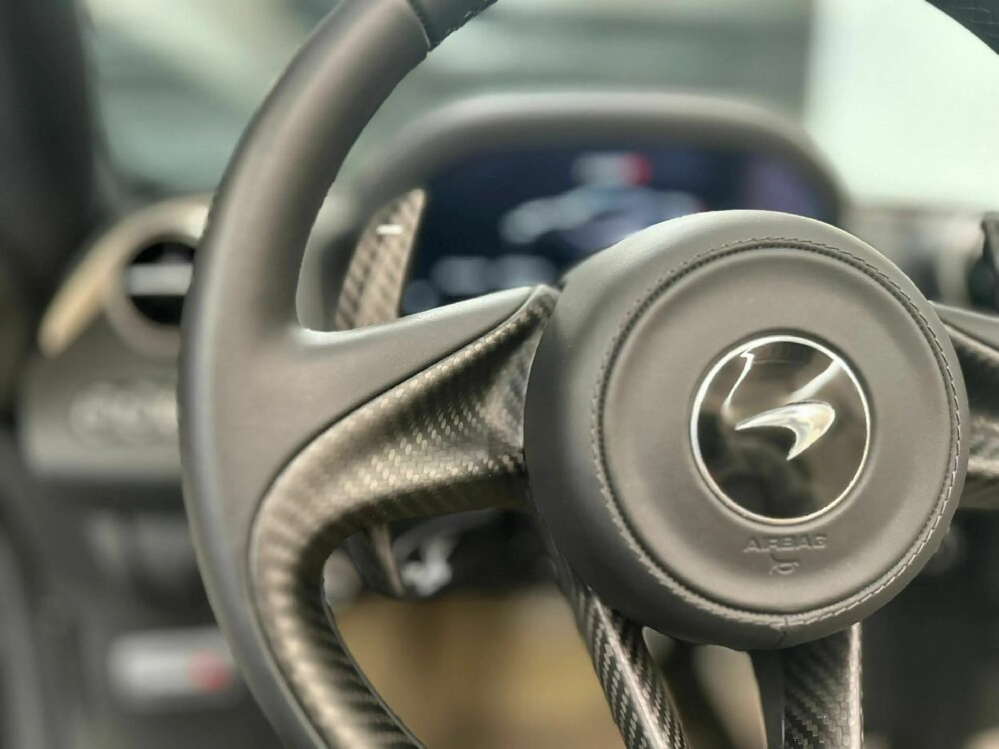 McLaren 720S 720S Spider / Electrochromic Roof / Carbon Fibre — photo 14