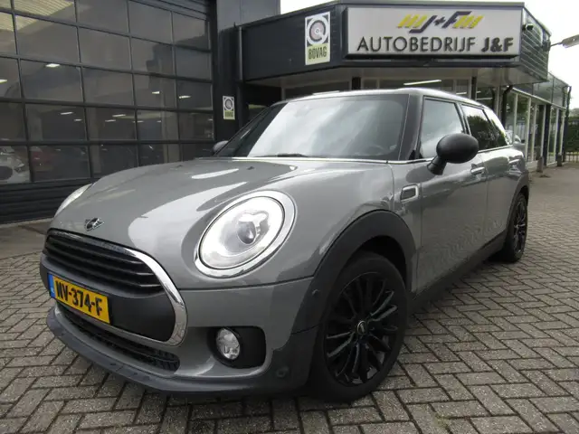 MINI One Clubman 1.5 Salt Serious Business / NAV / PDC 2x / Bleutoo