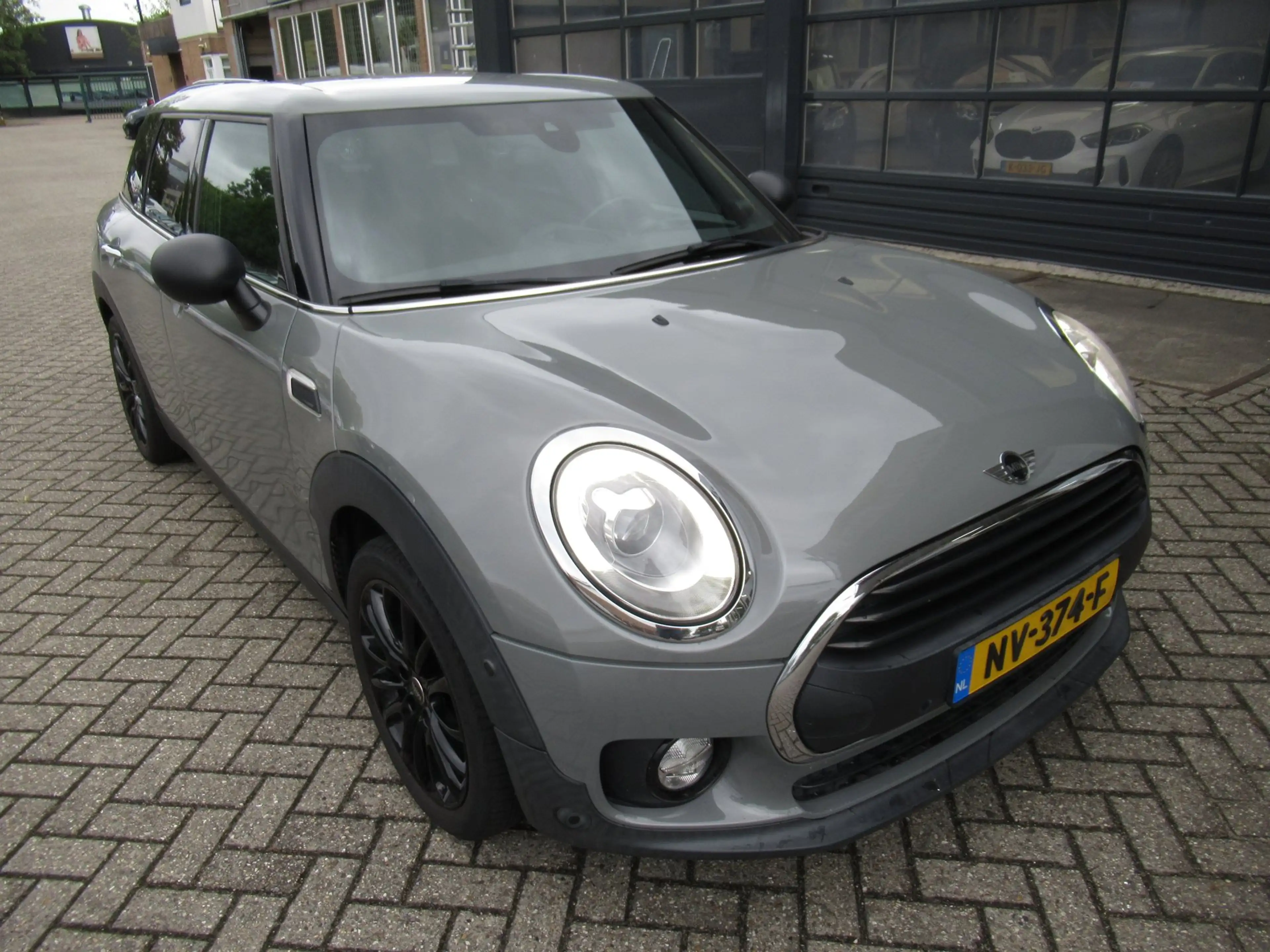 MINI One Clubman 1.5 Salt Serious Business / NAV / PDC 2x / Bleutoo — photo 8