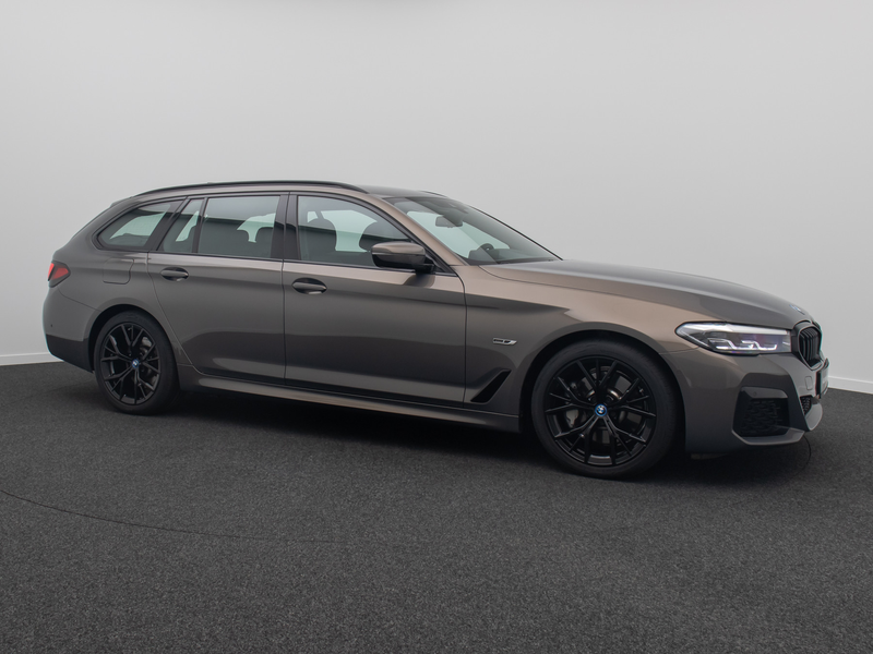 BMW 530 M Sport H K DAB HUD Individual 19Zoll — photo 4