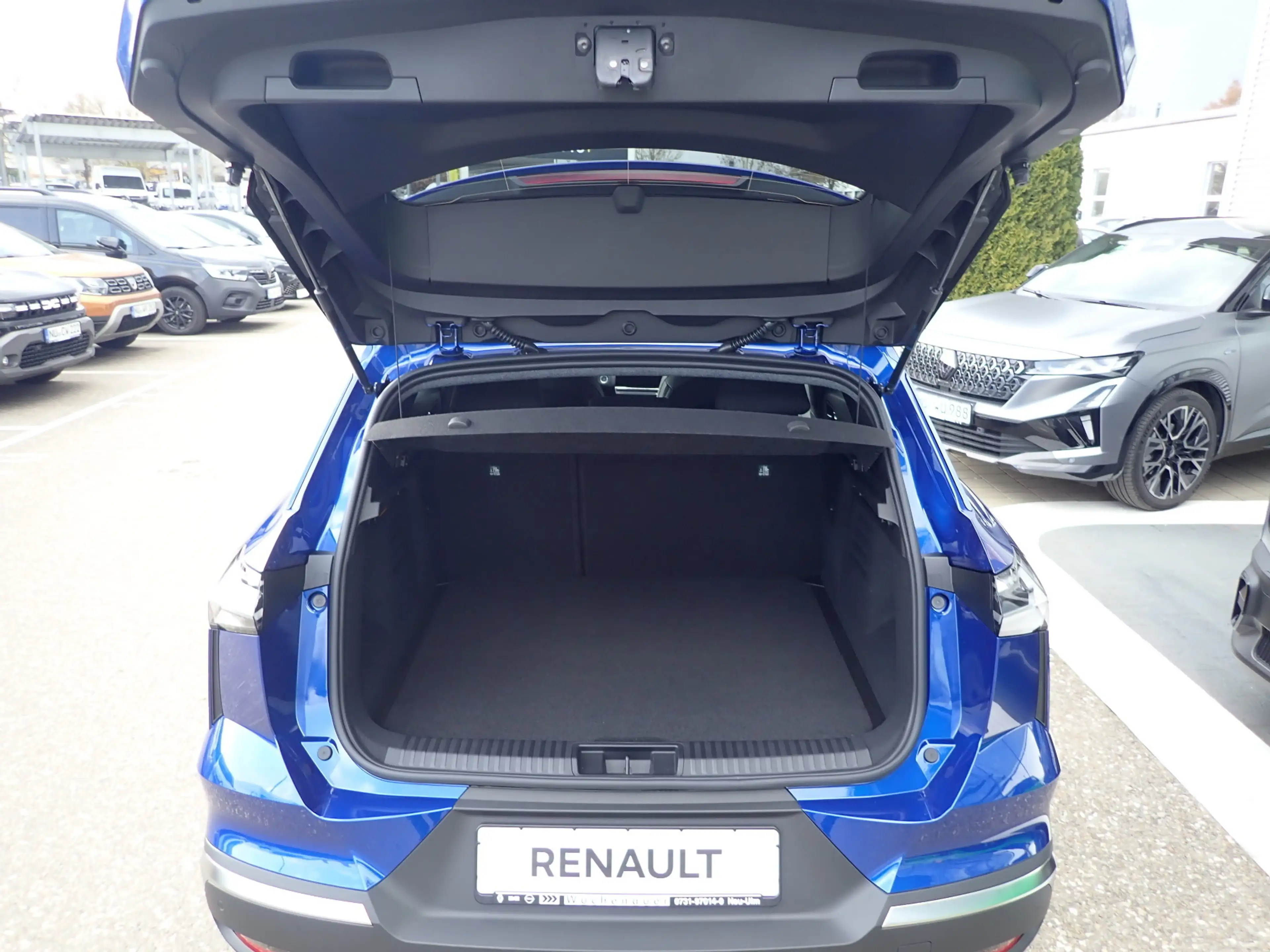 Renault Symbioz KISS Full Hybrid E-Tech 160 — photo 6
